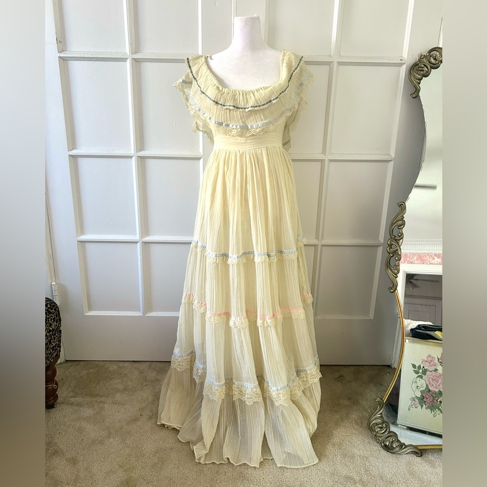 Vintage Gunne Sax tiered ruffle maxi dress